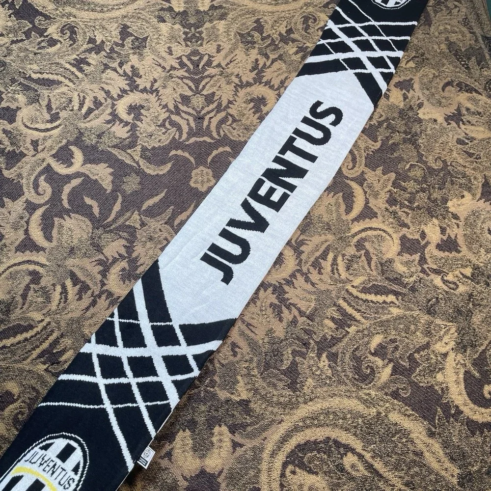 Juventus Soccer Football Scarf Licensed New White Black Double Sided New